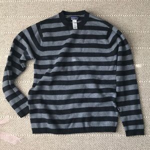 Patagonia men’s stripped sweater size M